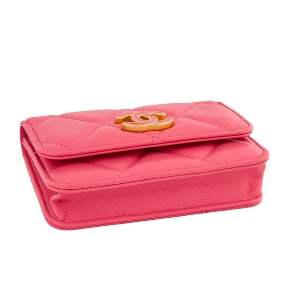 Chanel 20222 Lambskin Enamel CC belt bag - Picture 4 of 5